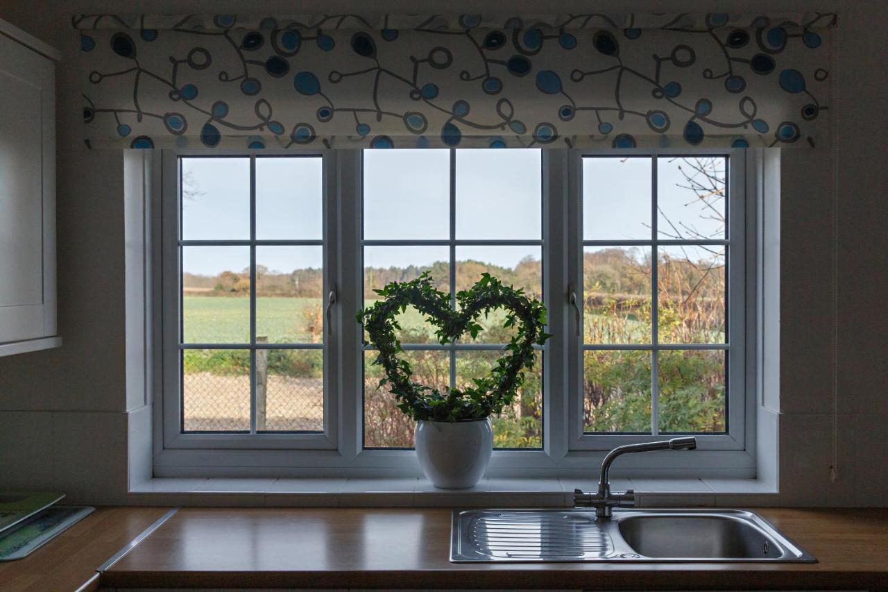 Chestnut Cottage Felbrigg Exterior photo