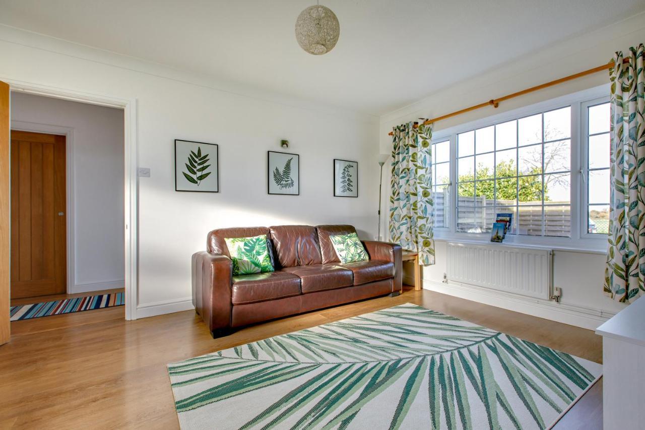 Chestnut Cottage Felbrigg Exterior photo